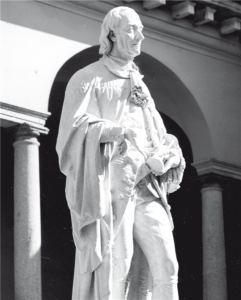 Monumento a Volta (1878) di Antonio Tantardini (1829-1879) nell’omonimo cortile dell’Università degli Studi di Pavia